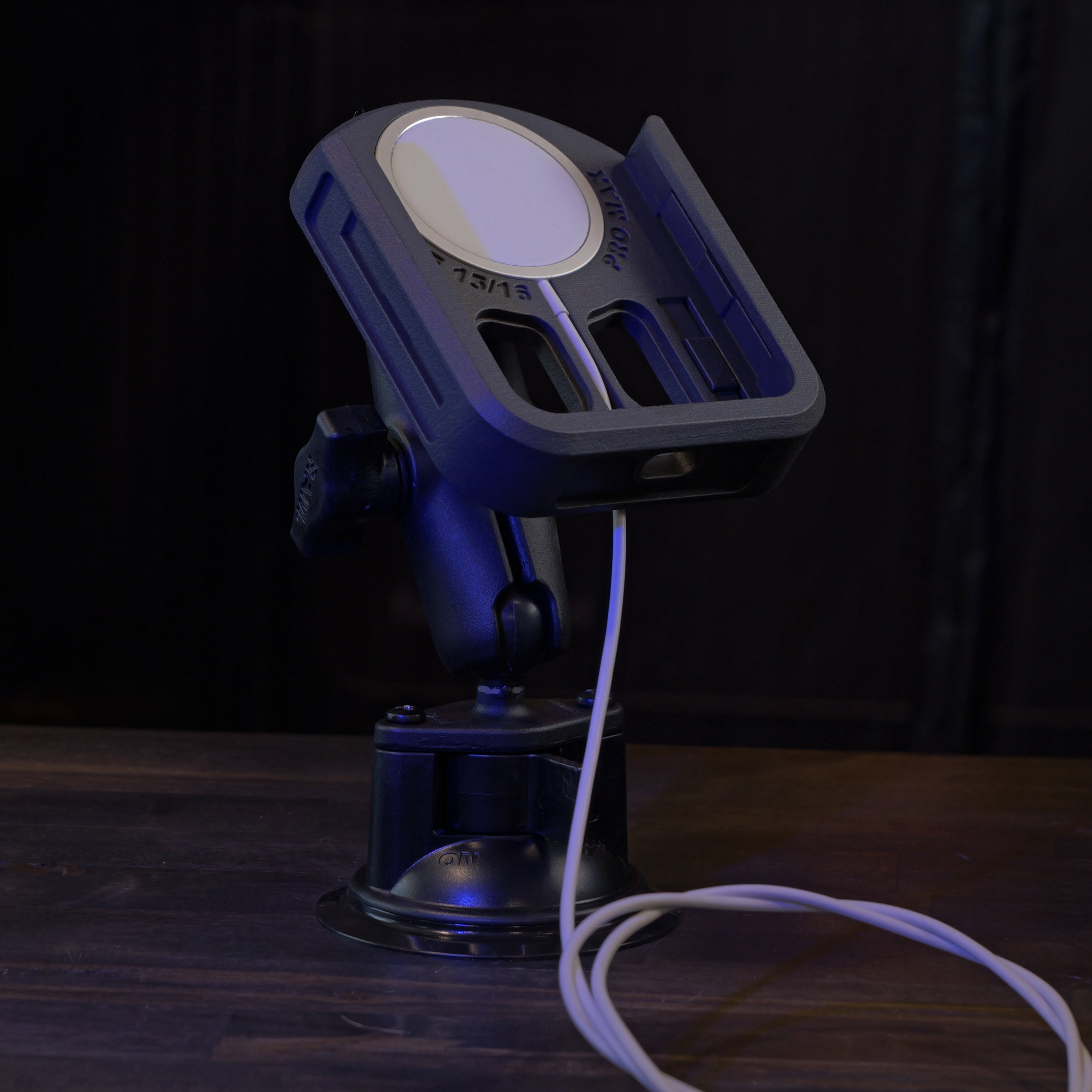 iPhone 15 / 16 Pro Max - Lvl 1 Cradle – LEADNAV